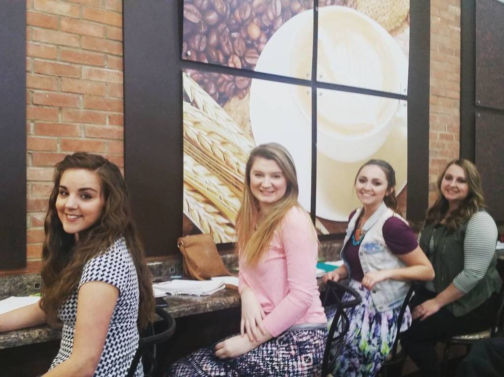 HylesAnderson's tweet photo. Taking a break in the campus coffee shop while preparing for mid-term exams. #HAC #theplac… https://t.co/3LTwfXRNh2 https://t.co/0NIlnqoT6u
