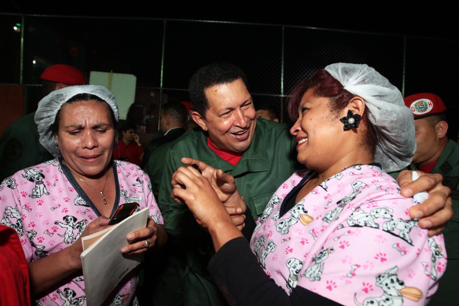 Hugo Chávez ¡Revolucionario y Feminista por excelencia! Lea más en: goo.gl/W5XNGz <a href="/TareckPSUV/">Tareck El Aissami</a> <a href="/NicolasMaduro/">Nicolás Maduro</a>