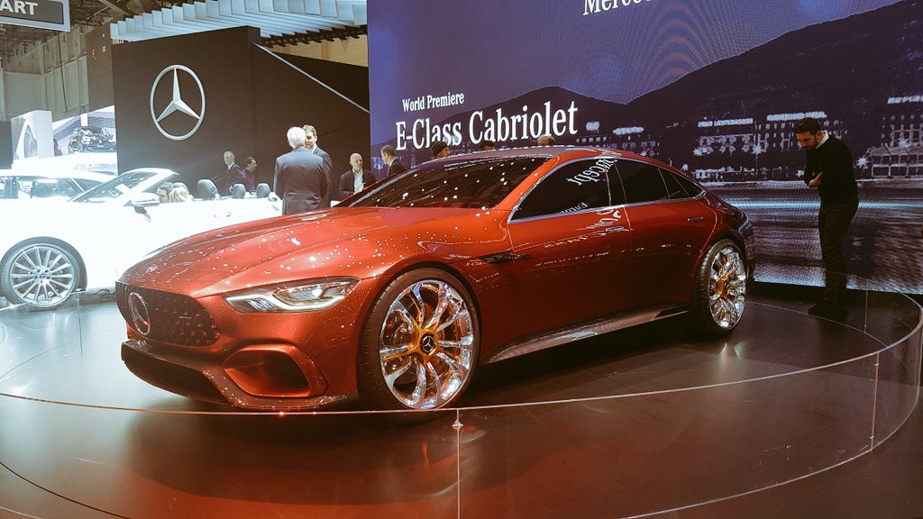 silvioderossi's tweet photo. Mercedes-AMG GT Concept al #GIMS2017: è amore a prima vista. @MercedesBenz_IT @GimsSwiss #genevamotorshow https://t.co/q8uzi1Z0qp