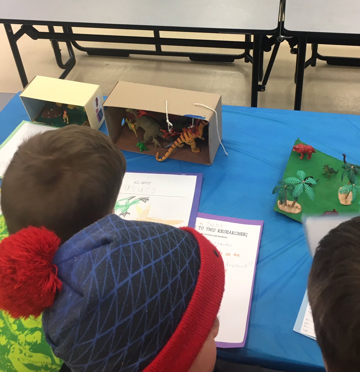 KatherineTThorn's tweet photo. Kindergarten Researchers @fernbrooknj great job @mollymziggy and @jlsteinert 's class! #autheticlearning @mtelischak @Kristin278 https://t.co/h1QlwqqAiQ