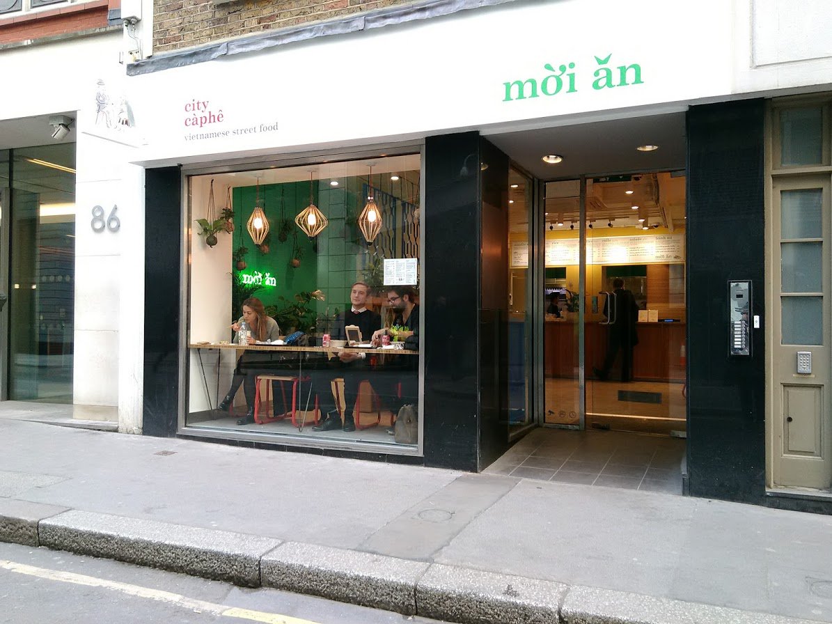 LondonersLondon's tweet photo. Thanks @mealpal #Free lunch from #MoiAn @CityCaphe on #FetterLane enjoyed a bowl of #vietnamese #Health in #Sun in #NewSquare @lincolnsinn https://t.co/dQSlqmOFwW