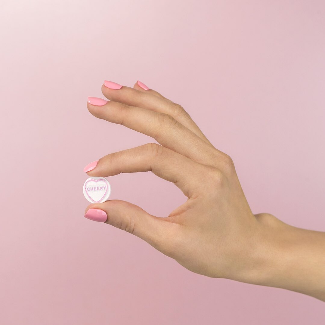 Something sweet for #GLAMOURBeautyFest - aw <a href="/URCHEEKY/">URCHEEKY</a>, you shouldn't have! ❤💋🍭 #promo