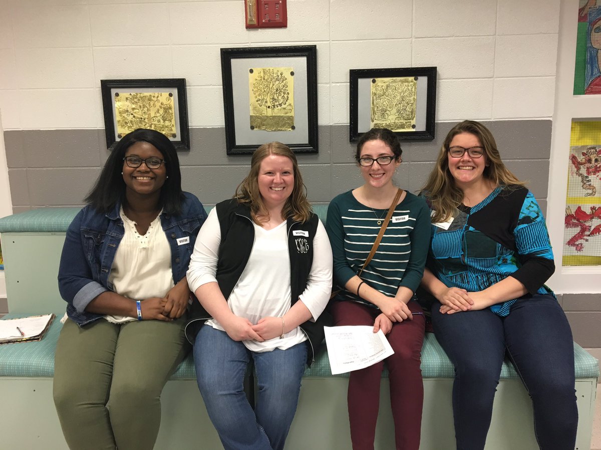 mfisher246's tweet photo. Bluff Park Elementary Steam lab is AMAZING! Thanks for showing my teacher friends and I! Y'all rock! #BluffParkPanthers #umedtech https://t.co/a6pgEKEF8X