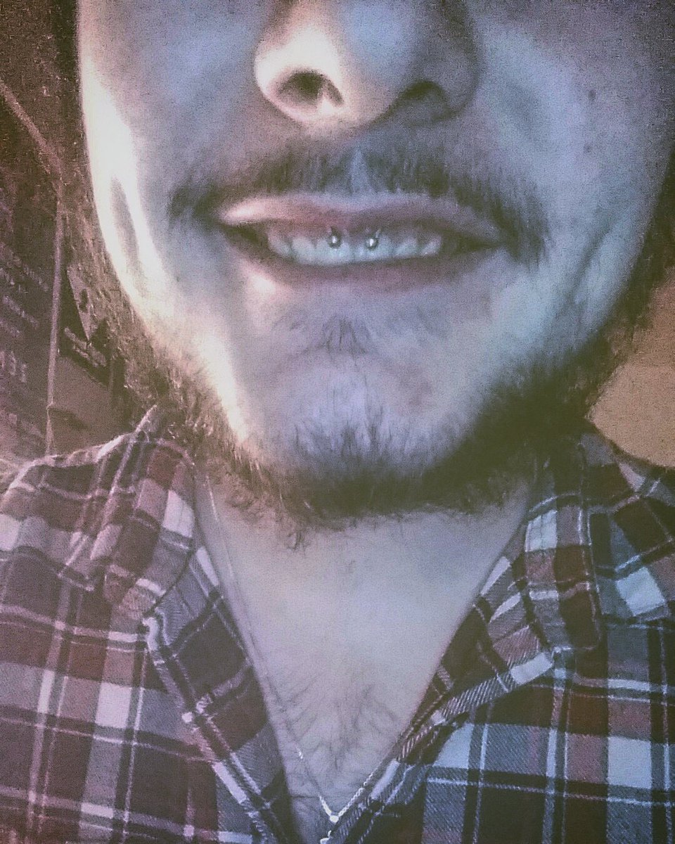 nosiuol1's tweet image. Fossettes #fossettes #smiley 
Askip c&apos;est Bo les fossettes lol