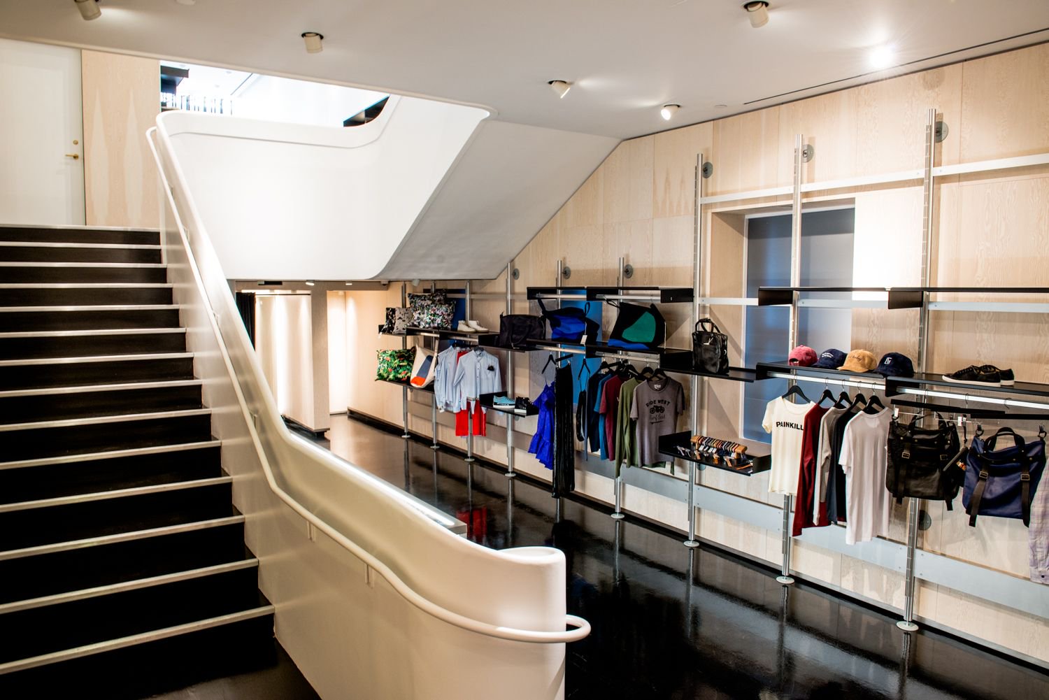 Wolf & Badger on Twitter 