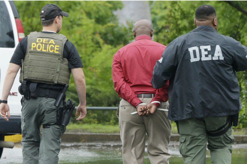 cannabist's tweet photo. Federal marijuana law enforcement questions: What you need to know about potential strategies by the Trump admin
https://t.co/xts7A79olN https://t.co/L8Lep1US3x