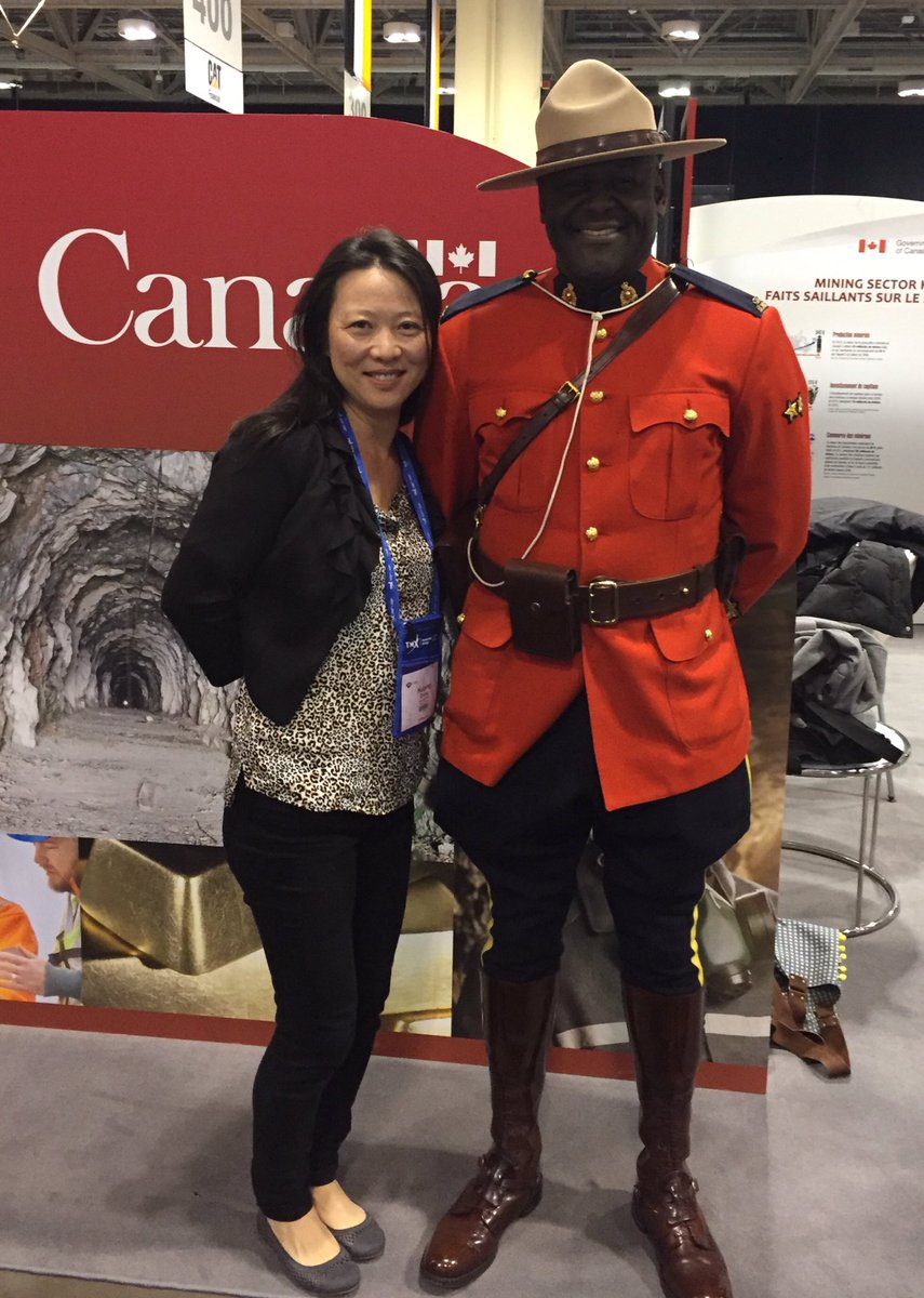 Feipsz's tweet photo. Stopping at the Goverment of Canada pavilion for a photo. @wintranslation #pdac2017 https://t.co/VWRVwf8VMD