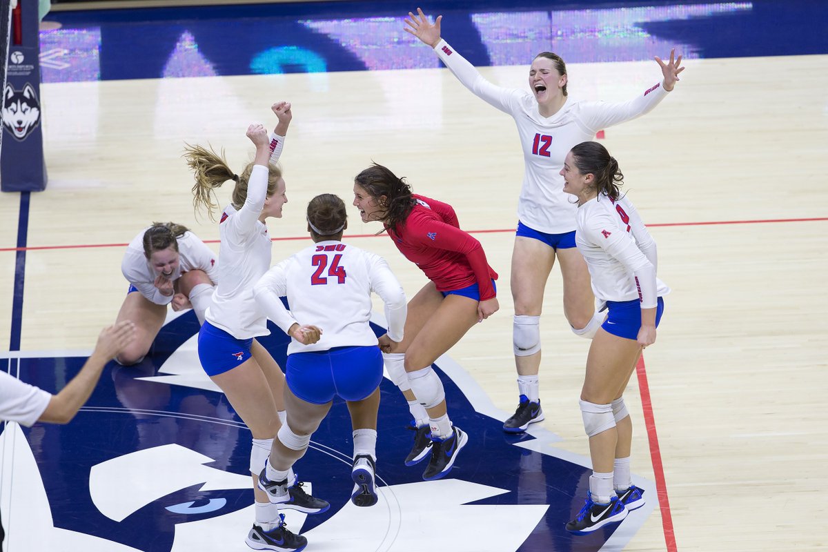 SMUVolleyball's tweet photo. #MustangsGiveBack is TODAY! Support @SMUMustangClub and make a real difference for student-athletes.
https://t.co/5dovUSiPz9 https://t.co/gY1EY265Pt