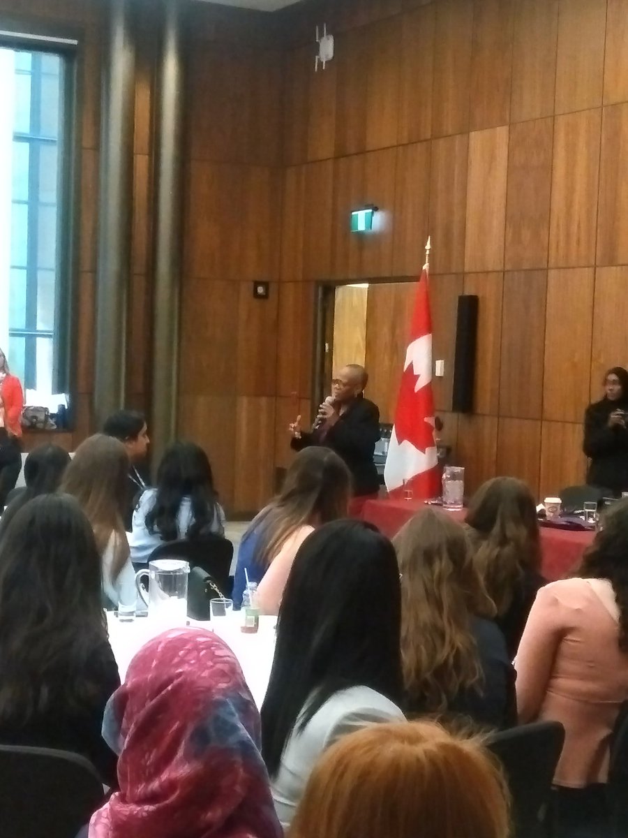 SenatorWanda's tweet photo. We need to own and use our own power. Stand up! Awareness, analysis & action @EqualVoiceCA #DOV2017 https://t.co/mSTayQkgJu