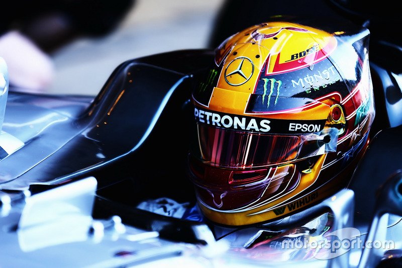 Motorsport's tweet photo. Hamilton: Ferrari, not Mercedes, is current F1 2017 favourite

https://t.co/24jeRUgNPG #F1 https://t.co/b4CW6hMGRQ