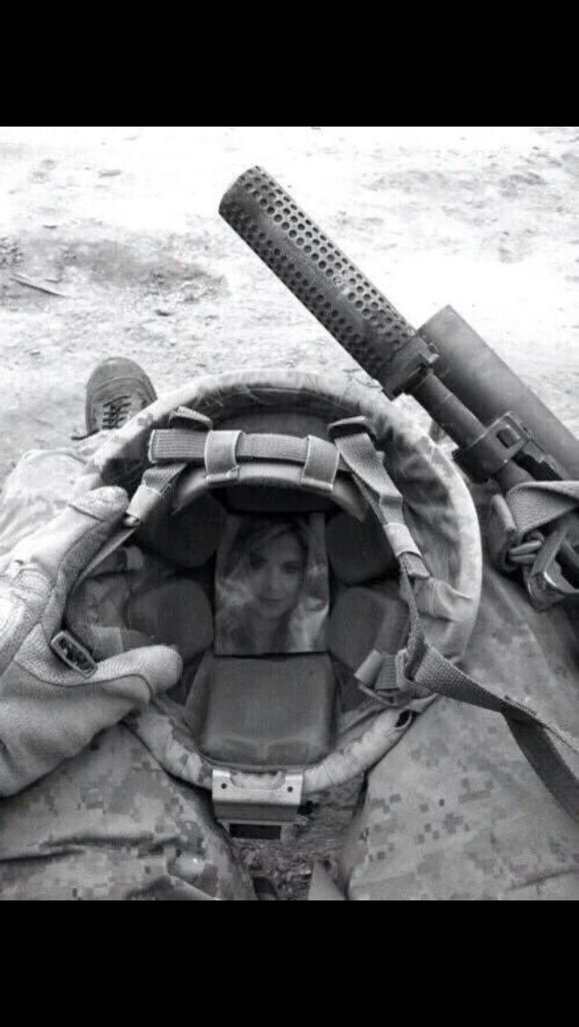 بين الحب والحرب