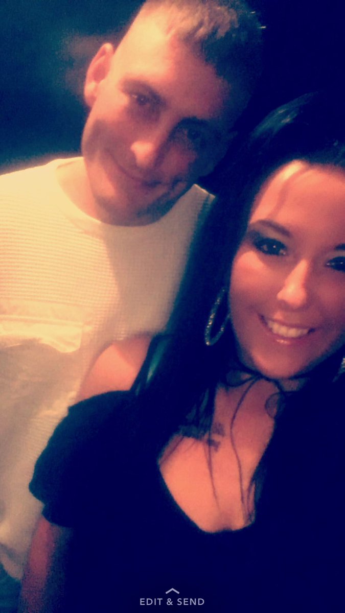 JuliaBlakey's tweet photo. Boxing night https://t.co/gmP9pS0eDb