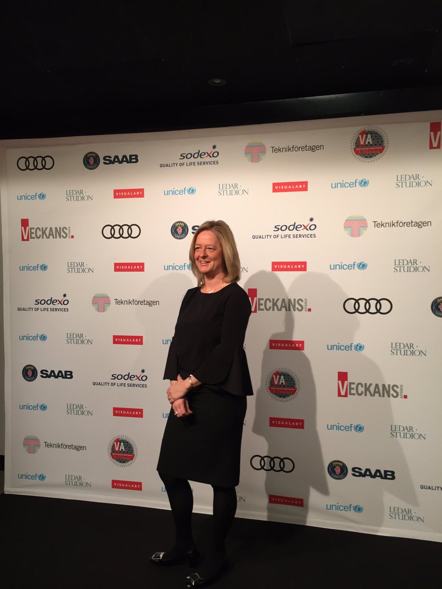 vwallstrom's tweet photo. Just arrived at the #vakvinna Most Powerful Women Gala. Fingers crossed 🤞🏻#Tele2 https://t.co/9KHswZtils