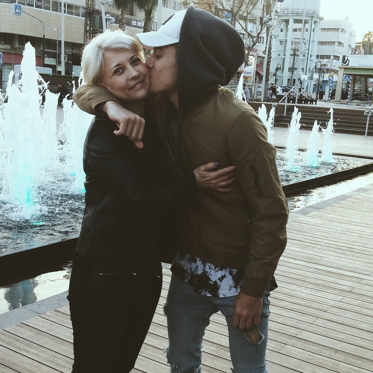 nikitarim's tweet photo. Meet. This is my mom, and she is everything in my life.🙏❤ https://t.co/slfVr8nR97