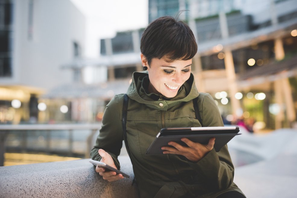 C21Portugal's tweet photo. A Internet é o primeiro recurso que utiliza para procurar casa? 🔍
Hoje o tema no blog é este: https://t.co/MnHCSftIwM #blogC21 #century21 https://t.co/wV9ItXOG56
