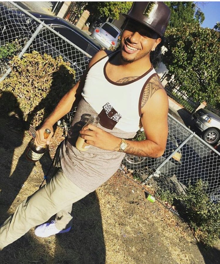 champagnenani_'s tweet photo. you would turn nothing into something funny on the gloomiest days. They took my cousin man๐ช find those mf's #TheRealMak #justiceforuti https://t.co/ga6o3LJIiK