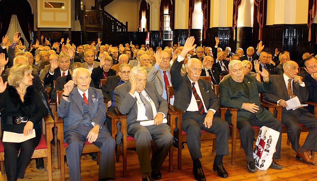 C6VTJkSWUAEk_Jf.jpg