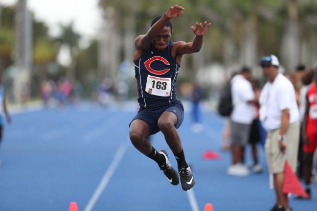 ColumbusHS_Mia's tweet photo. The Columbus Track & Field team won the Sam Burley Hall of Fame Invitational this past weekend! #CPride #Adelante #CCHSTrack https://t.co/74ksXxfemf