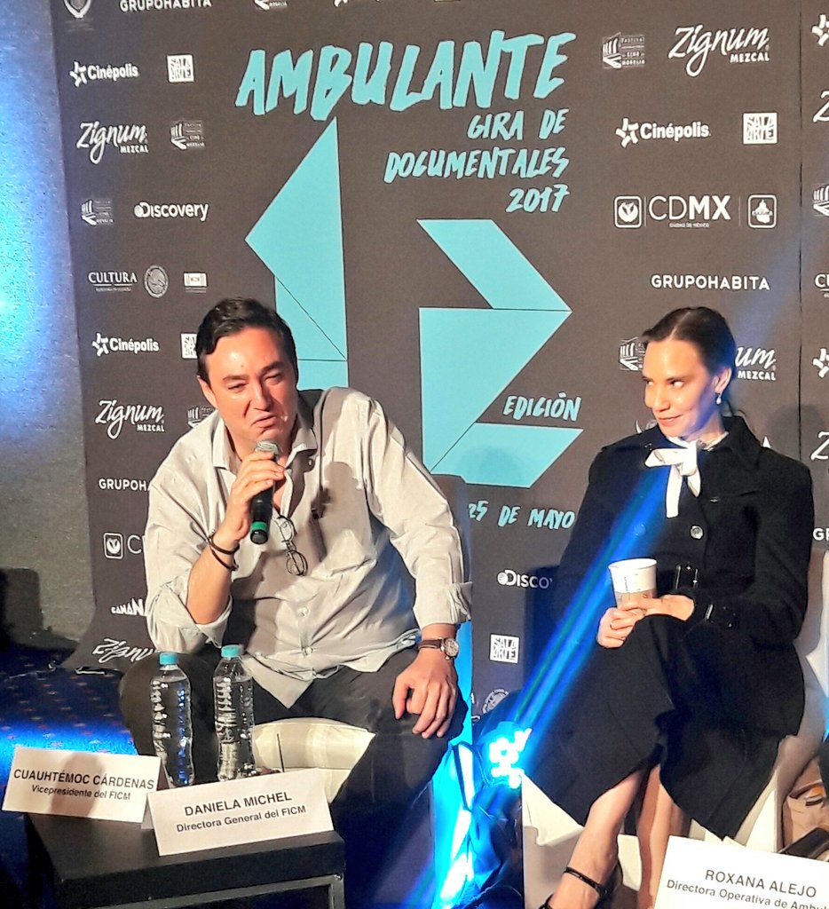 Horadecine's tweet photo. Cuauhtémoc Cárdenas vicepresidente @FICM y Daniela Michel directora general @FICM trabajando de la mano con @Ambulante
#GiradeDocumentales https://t.co/SSbkbVzkek