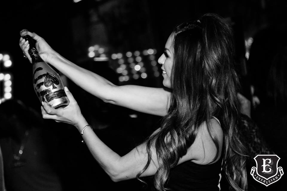 Everleigh presents... Runway Closing Party w/ Hendrixroe tonight inside Everleigh Toronto! #WeAreKingWest #4AM #ExtendedLicense