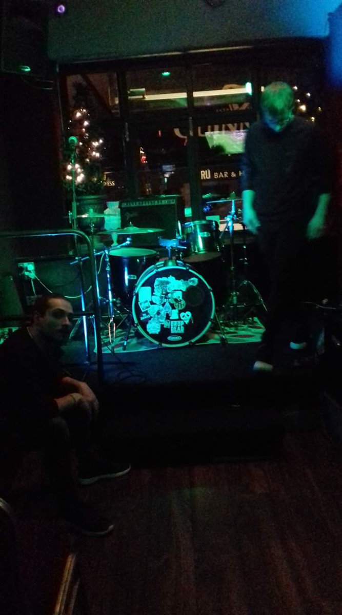 Brú tonight 9pm. We're ready.