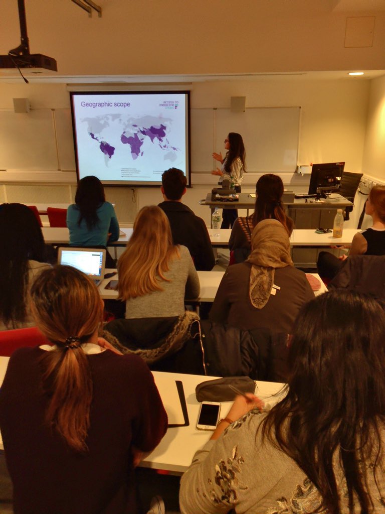 damidefelice's tweet photo. Packed room 4 presentation of @AtMIndex at @LSEnews! Students care about #pharma & #access2meds! @uaem @MazzucatoM @SuerieMoon #ATMI2016 https://t.co/nvoq376GRx