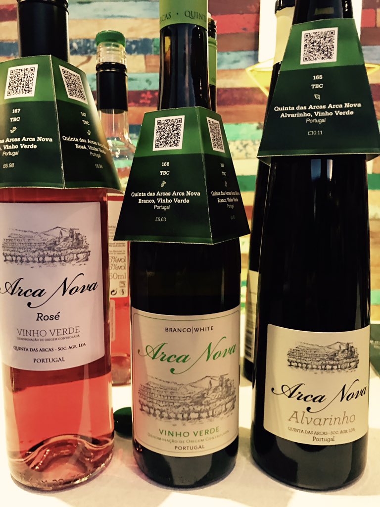 rachellovewine's tweet photo. I love it when wines over-deliver! #ArcaNova #VinhoVerde 🇵🇹 @MatthewClarkLtd #Edinburgh #theExperience https://t.co/OaX6JHrttD