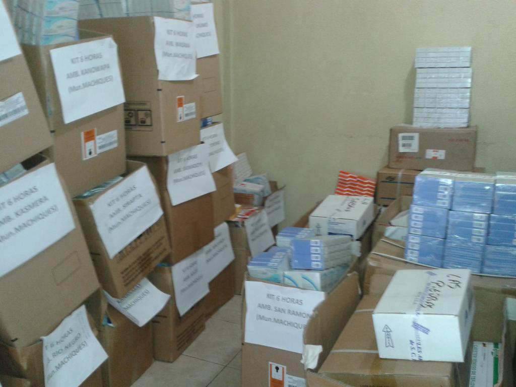 redambulatoriam's tweet photo. Recibiendo MaterialMédico Quirúrgico ParaLos AmbulatoriosD Machiques y La SierraDePerija Gracias A @PanchoArias2012 https://t.co/XjD2WMvkwW