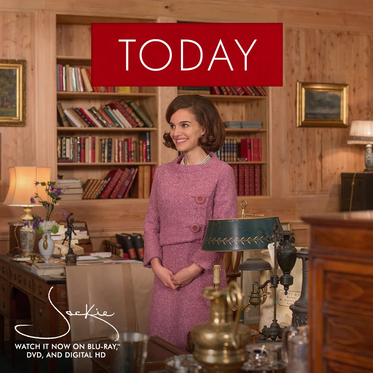 jackiefilm's tweet image. “Flawless and utterly captivating” - Lynn Hirschberg, W MAGAZINE. Get
#Jackie on Blu-ray, DVD, and Digital HD today! bit.ly/JackieBluray