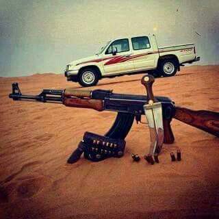 omaralrayek's tweet photo. #قروب_ذبحني_الشوق
على مين تلعب على مين احنا ولاد الاماره احنا اللى رقصنا الديب وخلينا ابو الحوثينى يولاع سجاره https://t.co/SmrnU0EiYV