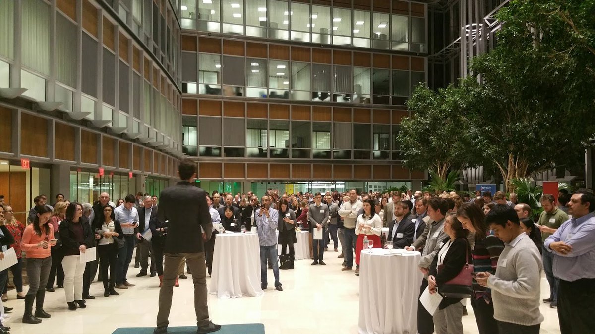 DCUFinTechCtr's tweet photo. Committed to startups and FinTech from the start. Bob Bishop, of @FoundersWkbench and @goodwinlaw. Thanks for support #BostonFinTechShowcase https://t.co/dqSnxBonw4