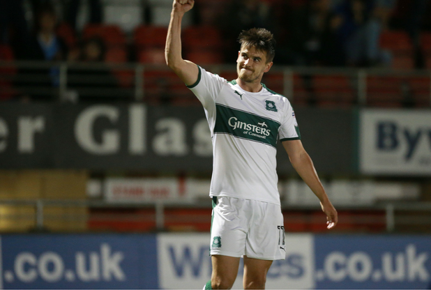 TEAM NEWS: Argyle will be wearing their white away kit against Blackpool. Sokolik and Sarcevic out injured
plymouthherald.co.uk/it-is-all-whit… #pafc