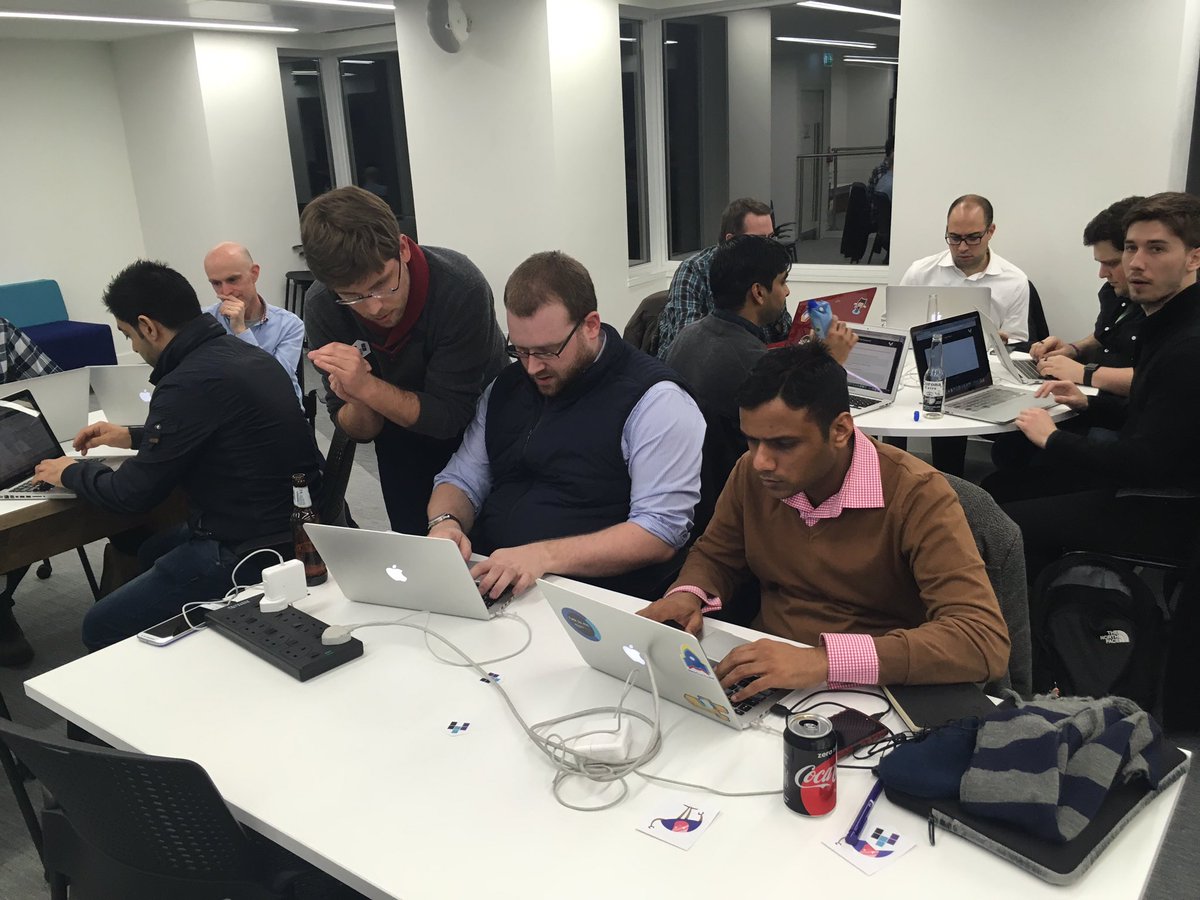 YLDio's tweet image. @ramitos living up to his good teacher reputation at our #reactjs course with @trainlineEngine ! #YLDUniversity