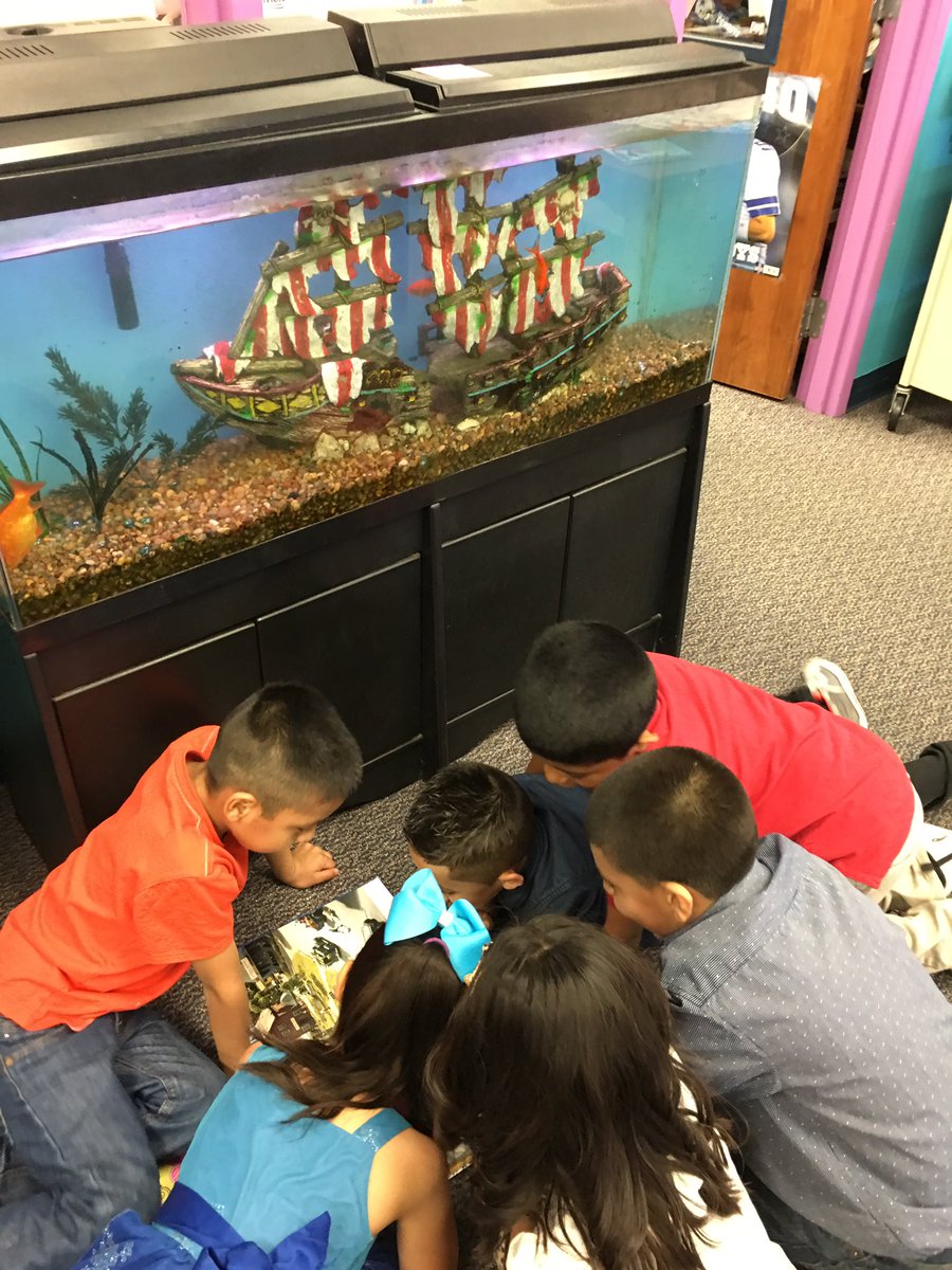 Ms. Moyers' class reading and sharing in the Borman Library <a href="/BormanPYP/">Borman PYP</a> <a href="/dentonisd/">Denton ISD</a> <a href="/DentonRC/">DentonRC</a> <a href="/dentonisdlib/">Denton ISD Libraries</a>