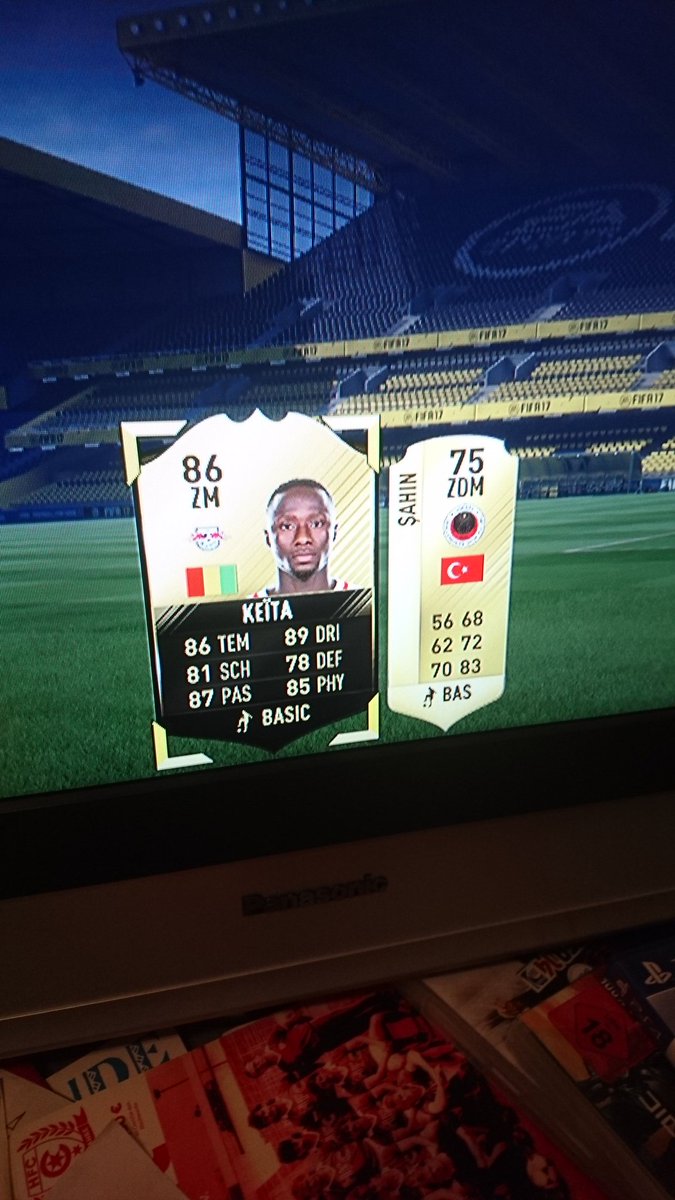 Manudtjonas's tweet photo. @BadeschlappenLP Ich würde sagen mal easy 70k gespart 💪👌 #Badeluck https://t.co/bQytut8Otj