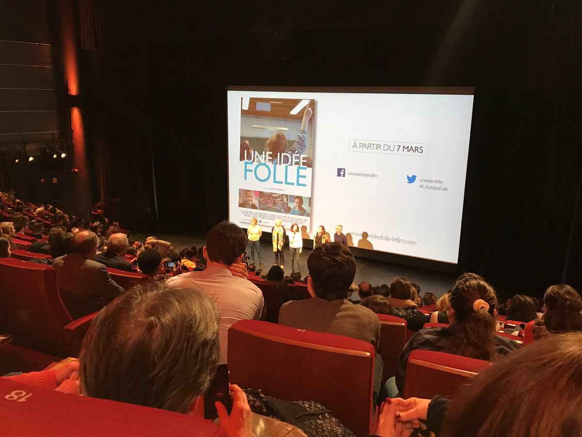 's tweet image. #UneIdeeFolle que j'espère vera le jour pour construire l'#ecolededemain ! Fière d'avoir participé à ce beau projet