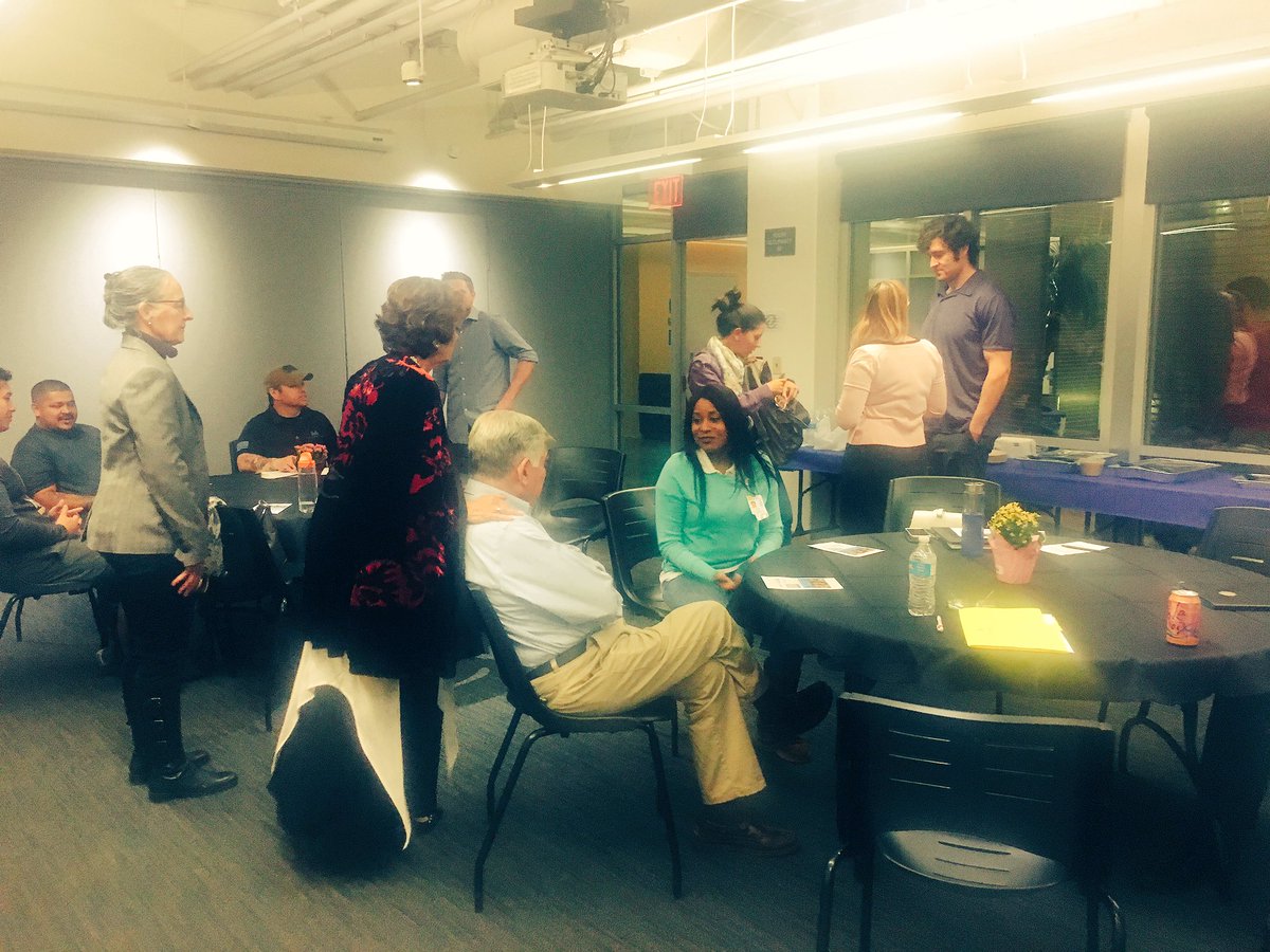 UCLAHerstory's tweet image. @UCLA_Alumni The Veterans Resource Center event with Kitty Dukakis on mental health is underway! #bruinproud #herstory