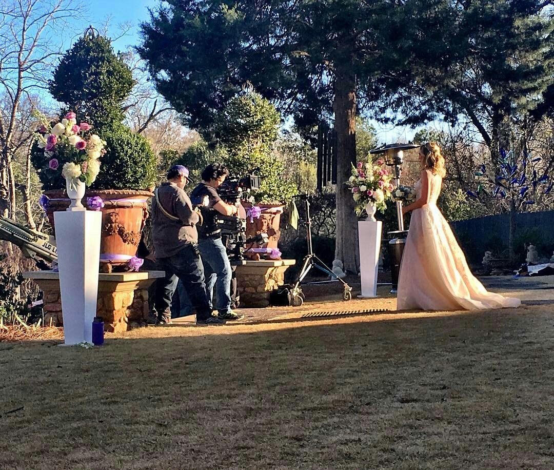 loriidk's tweet photo. but this BTS are so an amazing like the whole episode  #tvdforever #SterolineJuneWedding #tvds8 #tvdbts 👰🌸💒💐💍😍 https://t.co/52QnvkhpWo
