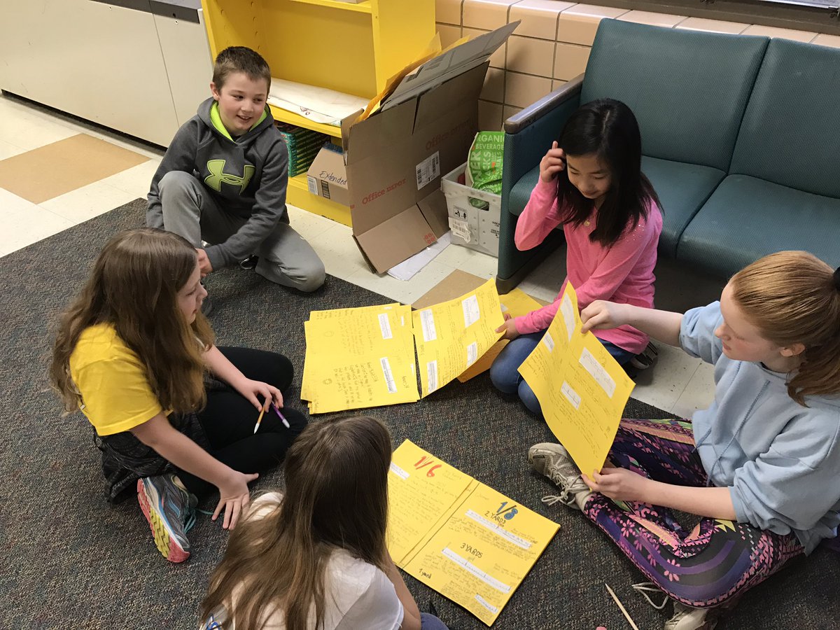 MrsGreenA2's tweet image. Discussing how many bracelets we can make for children in Uganda so we can make them Monday!@HaisleyA2 #fractionswithpurpose #ExtendedMath