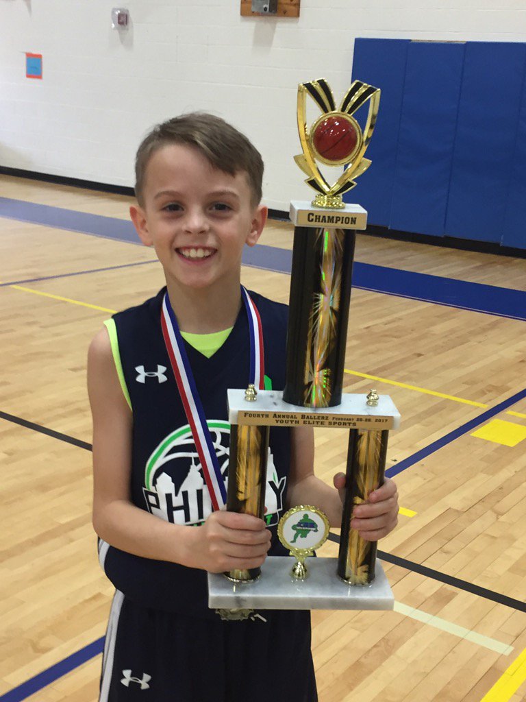 antmar79's tweet image. His first AAU Basketball Tournament was a success! #PhillyTripleThreat