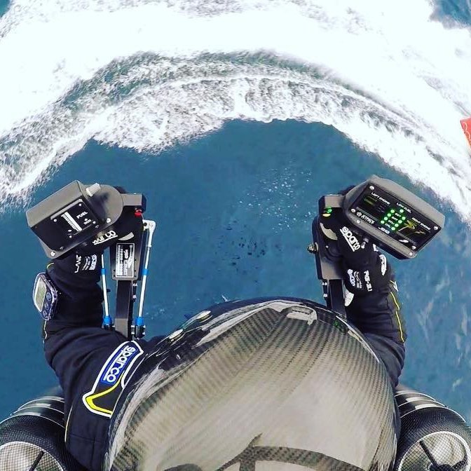 Tyler_Camera's tweet image. The #JetPack from JetPack Aviation is a remarkable project Nelson Tyler and his Partner David have been working on!→ jetpackaviation.com