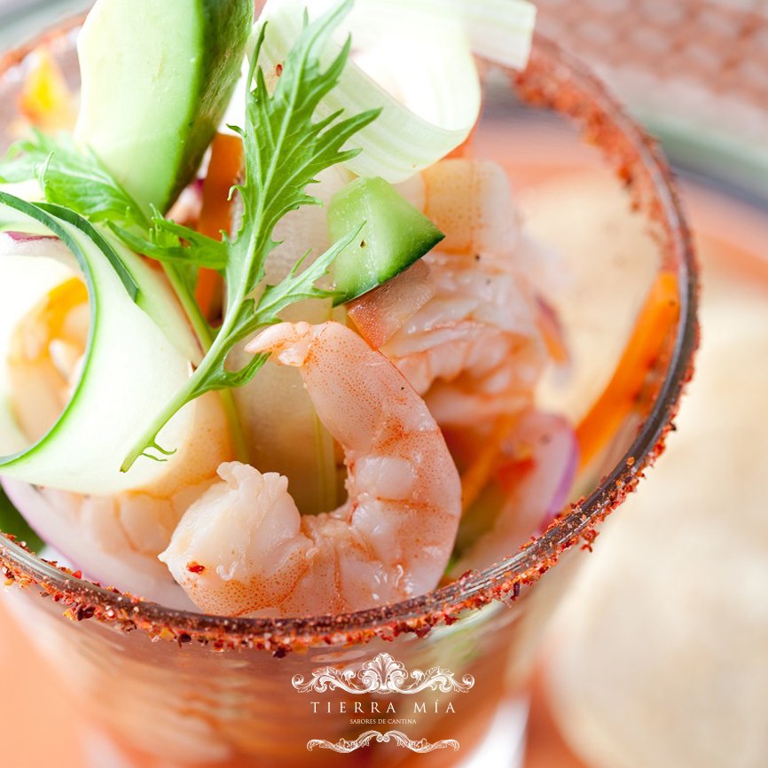 Delicioso cóctel de camarón para deleitarte ¿Ya lo probaste? #camaron #food #bomb #antojo #Jalisco #TierraMia #VenAComer