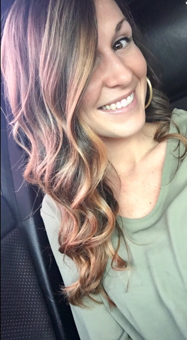 savannahshipman's tweet photo. when you get some hair therapy documentation is necessary https://t.co/7HRDzQrO14