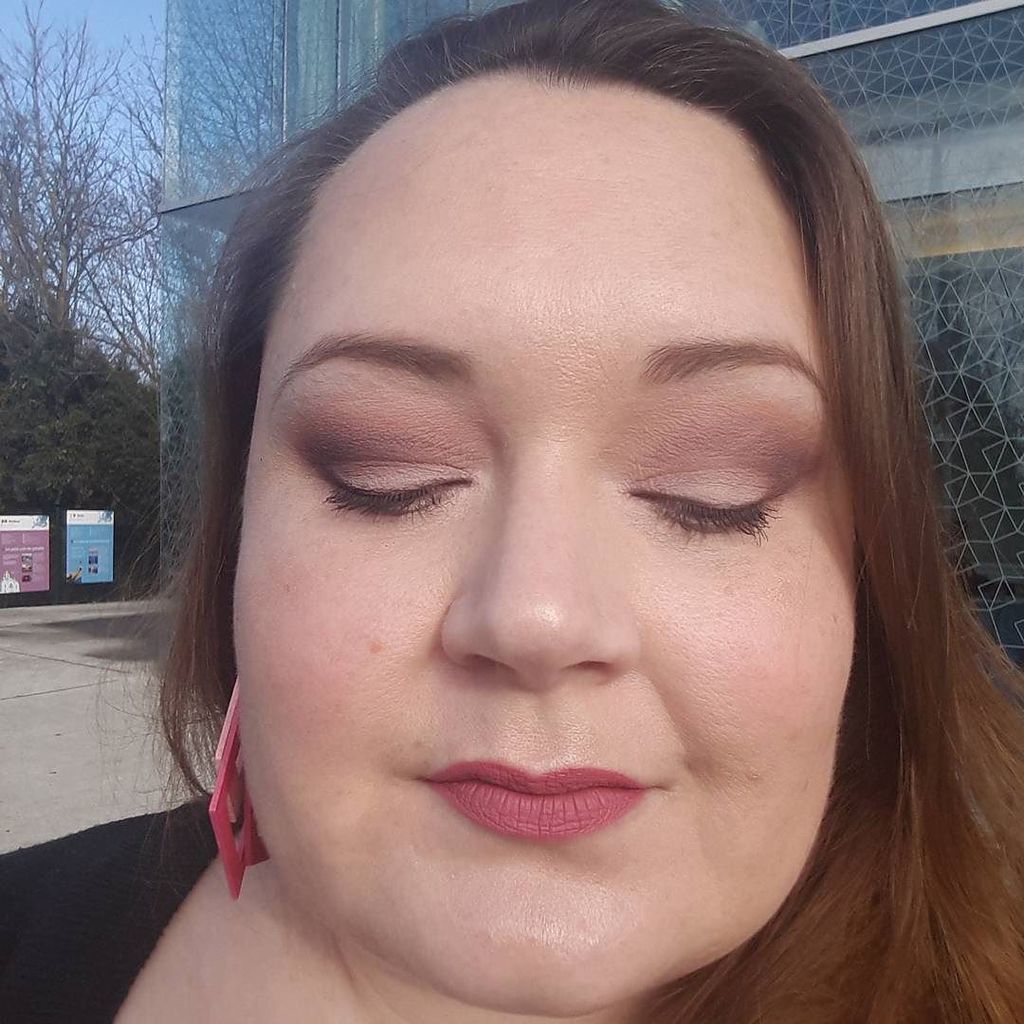 AurelieCrea's tweet photo. #makeupoftheday with @katvondbeauty ! #palette #plum #lipstick #mother . #muaddict #muotd #maquillagedujour #mu #beโฆ https://t.co/rpgKgkmxvb