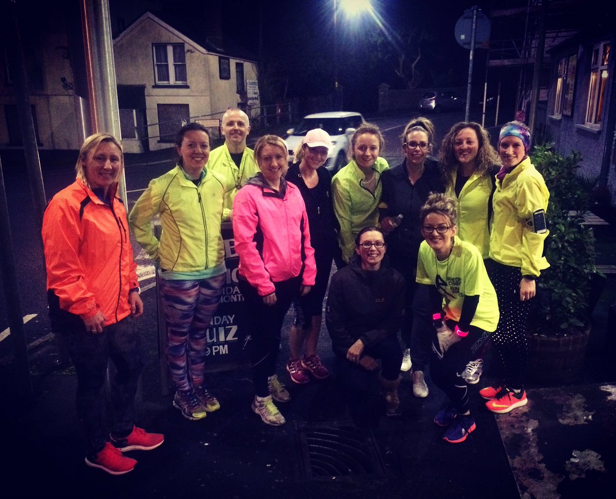 RunWales's tweet photo. 1/3 women worry about safety when running, why not consider joining a group? Beth am ymuno a grwp? https://t.co/OTUlVWQFT2 #IWD2017 https://t.co/P1dmjyDQ3I