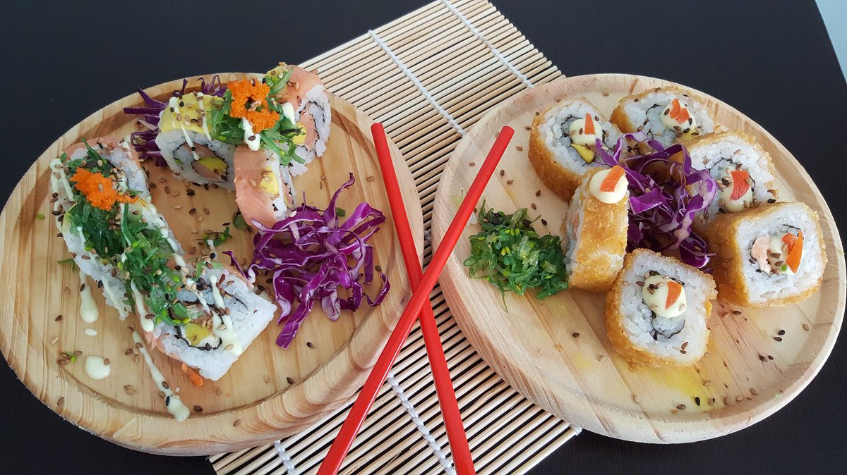 sakebluesushi's tweet photo. ¿La mejor #ComidaJaponesa de Barquisimeto? Lo tenemos… en #SakeBlueSushi encontrarás tu plato favorito. Calle 14 entre carreras 18 y 19. https://t.co/W42VPEgRiB