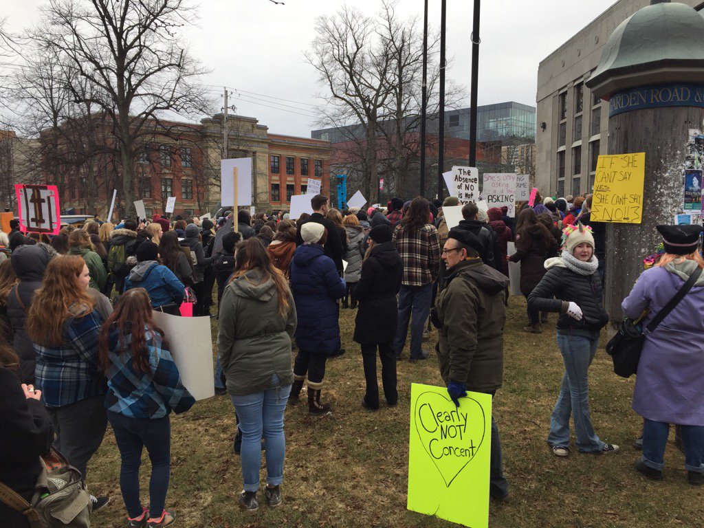 BigJMcC's tweet photo. #Lenehan ruling rally marches to SGR. Cheers for Crown appealing on six points of law. #nspoli #Halifax https://t.co/cUN4VShBtt