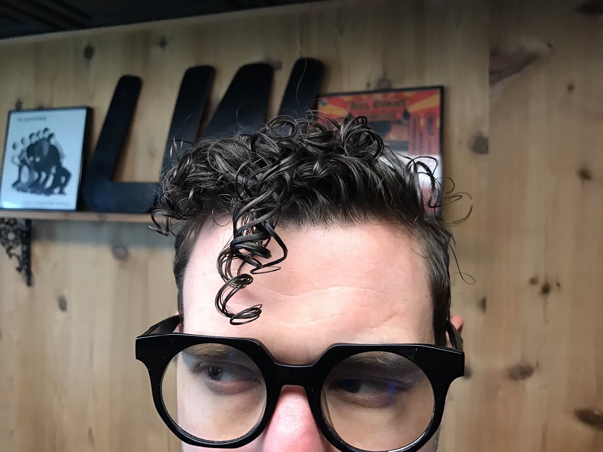 Kinky curly custard 💆‍♂️