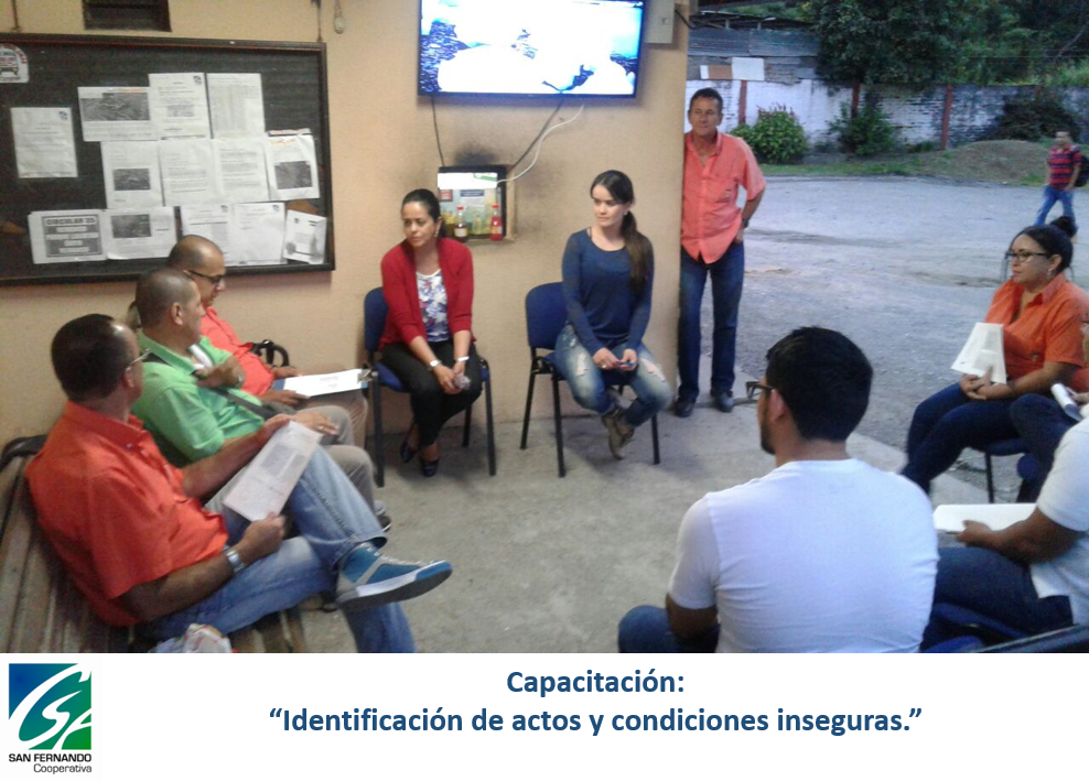 coop_fernando's tweet photo. @coop_fernando y sus colaboradores buscan disminuir los riesgos en el desarrollo de sus actividades. #Capacitación #TerminalPimpollo https://t.co/SphgLQIbQC