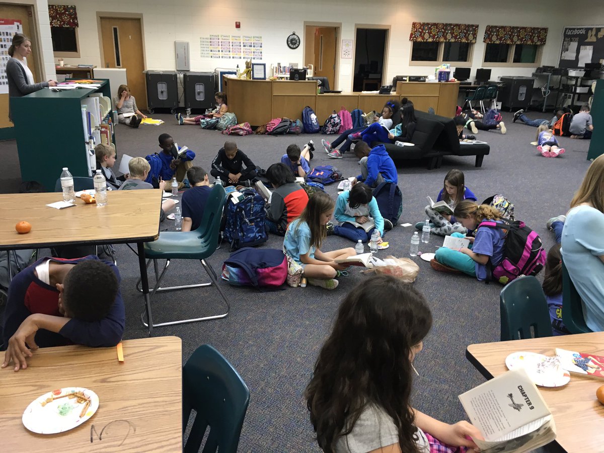 CatinaDay72's tweet photo. Mrs. Zutter, a teacher at Y.E.S. thought it would be a great idea to have a Read-A-Thon. See the results. #celebrateauburn #YarbroughKnight https://t.co/uTiWLhwJib